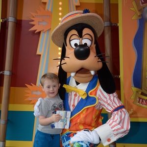 Meet your Posher, Lynn